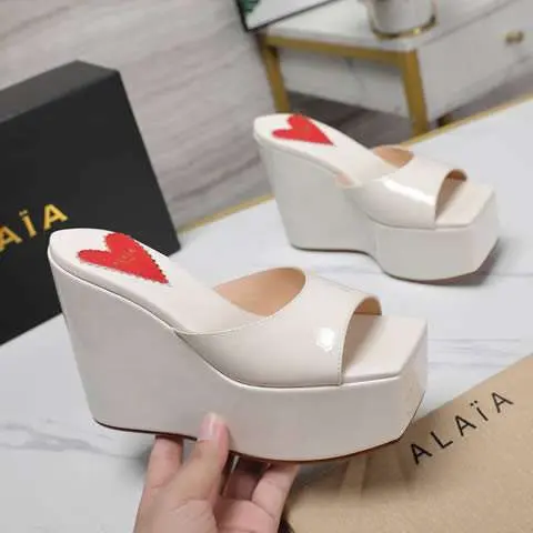 High Quality Replica Alaia Shoes for Women