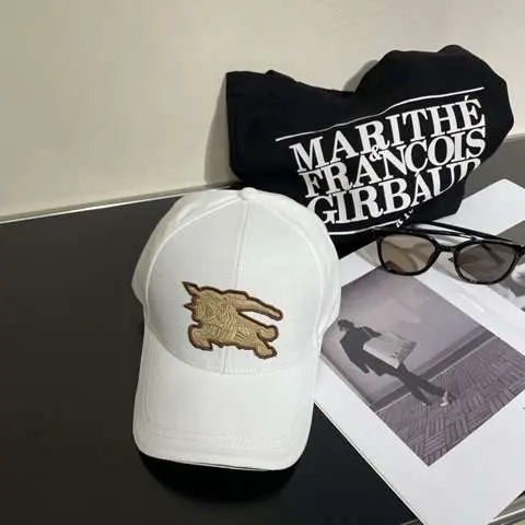 High Quality Replica Burberry Baseball cap