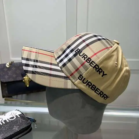 High Quality Replica Burberry Baseball cap