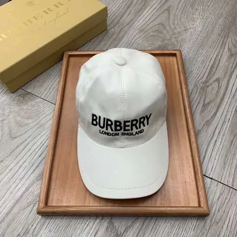High Quality Replica Burberry Baseball cap