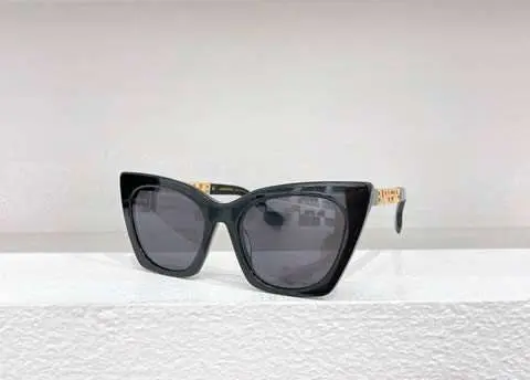  High Quality 1:1 Copied Replica Burberry Sunglasses