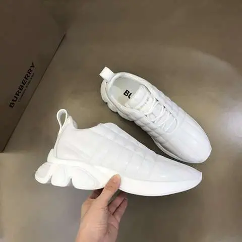 High Quality Replica Burberry sneakers for Men