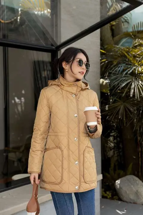 High Quality Replica Burberry Jackets&Hoodies For Women 