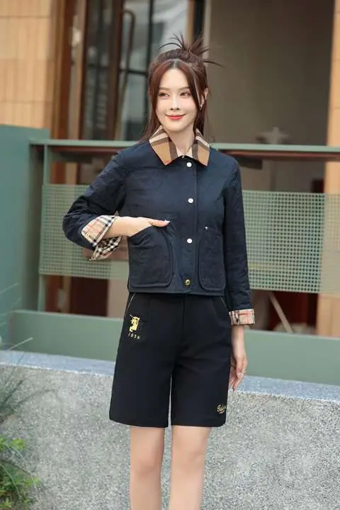 High Quality Replica Burberry Jackets&Hoodies For Women 