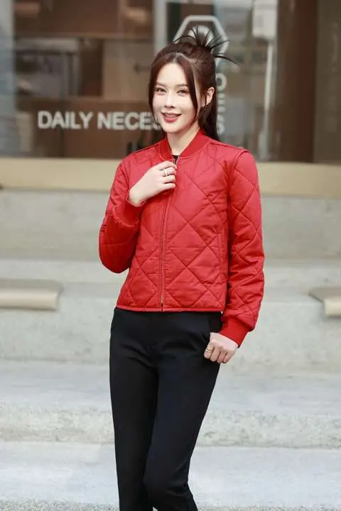 High Quality Replica Burberry Jackets&Hoodies For Women 