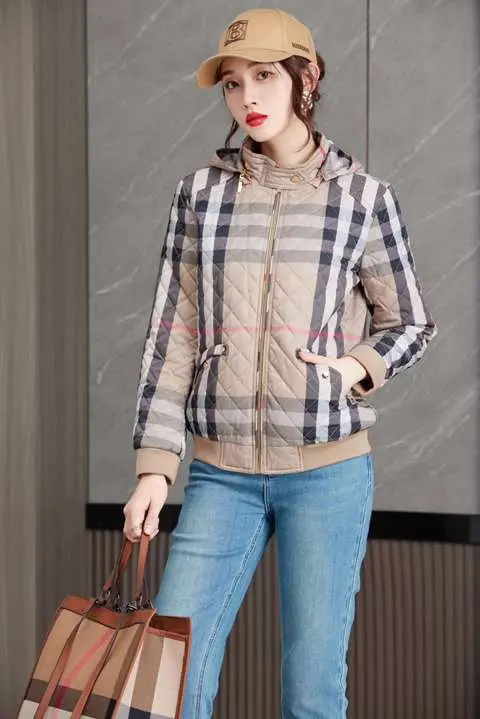 High Quality Replica Burberry Jackets&Hoodies For Women 