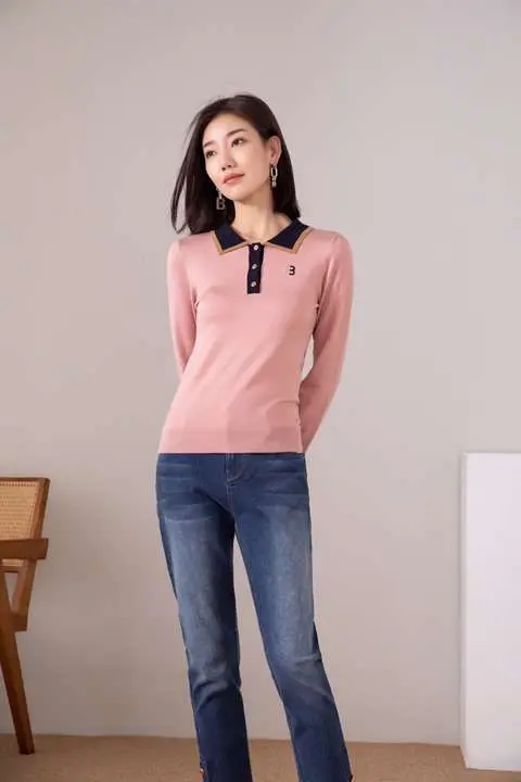 Replica High Quality Burberry Sweater For Women 