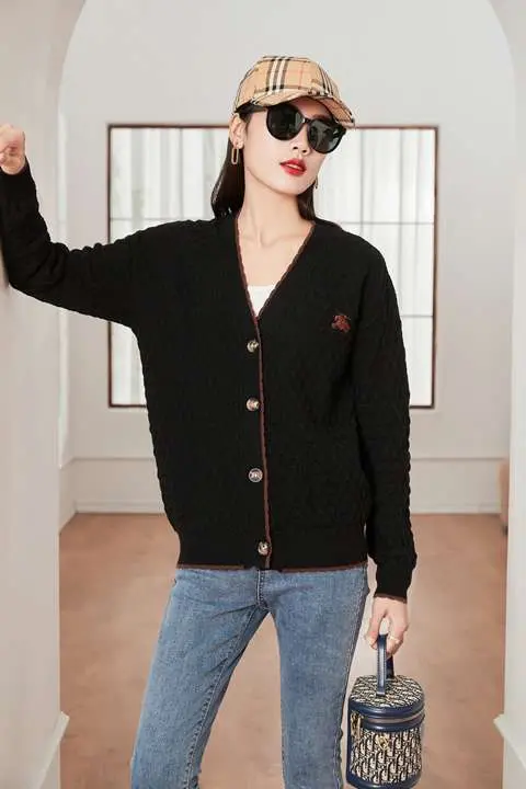 Replica High Quality Burberry Sweater For Women 
