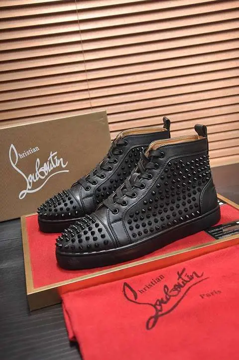 High Quality Replica Christian Lorbortin Shoes for Men