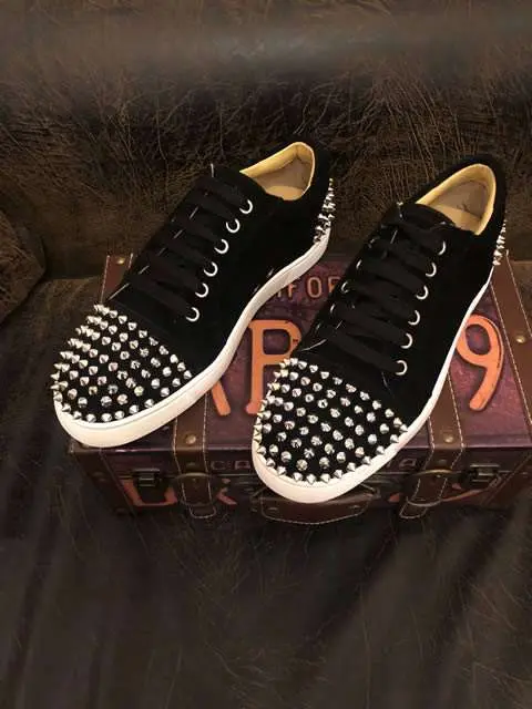 Replica High Quality Christian Louboutin Shoes for Women