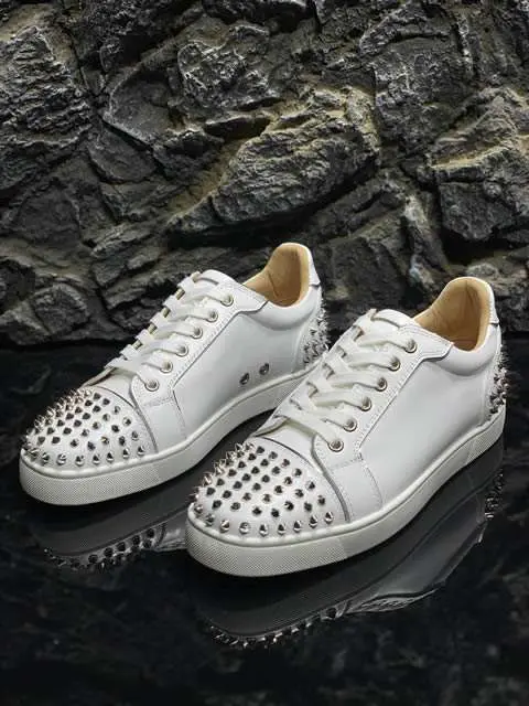 Replica High Quality Christian Louboutin Shoes for Women