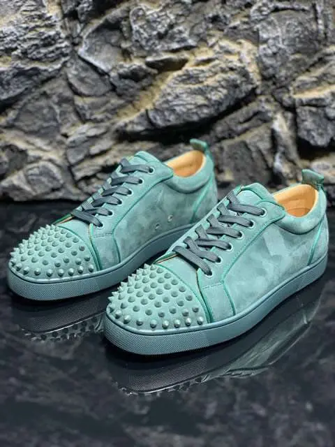 Replica High Quality Christian Louboutin Shoes for Women
