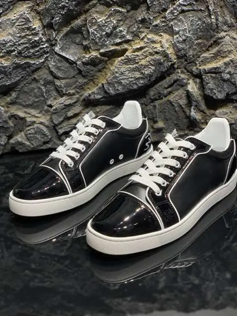 Replica High Quality Christian Louboutin Shoes for Women
