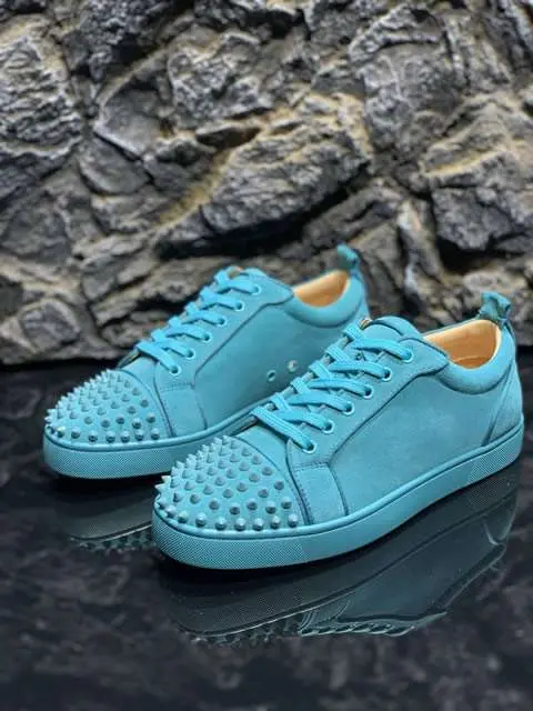 Replica High Quality Christian Louboutin Shoes for Women