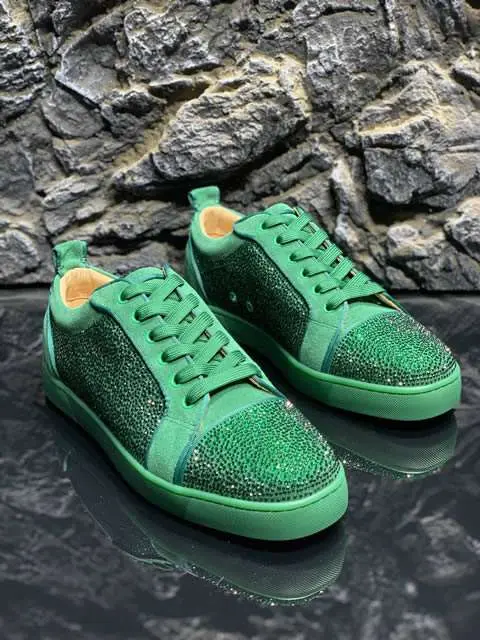 Replica High Quality Christian Louboutin Shoes for Women
