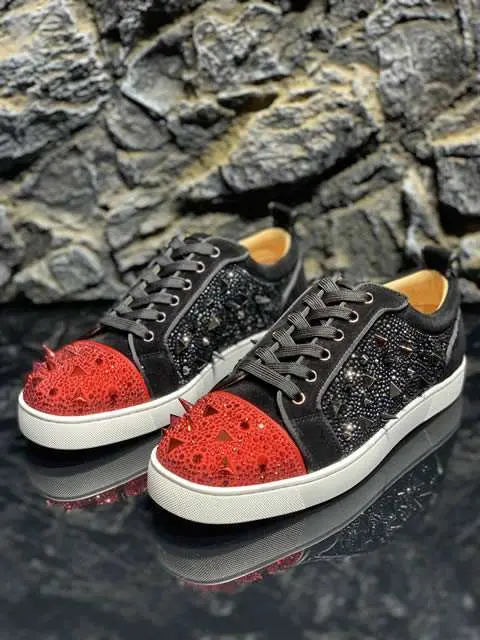 Replica High Quality Christian Louboutin Shoes for Women
