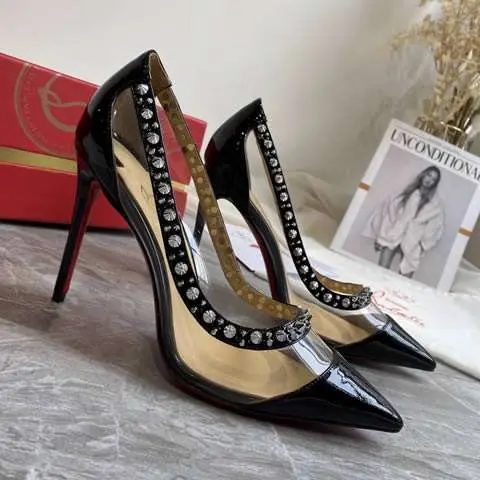 Replica High Quality Christian Louboutin Shoes for Women