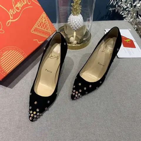 Replica High Quality Christian Louboutin Shoes for Women