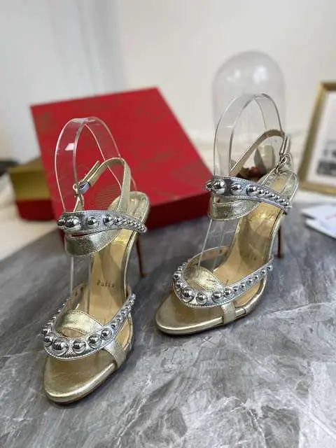 Replica High Quality Christian Louboutin Shoes for Women