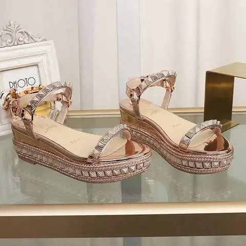 High Quality Replica Christian Louboutin sandal for Women