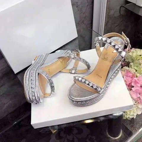 High Quality Replica Christian Louboutin sandal for Women