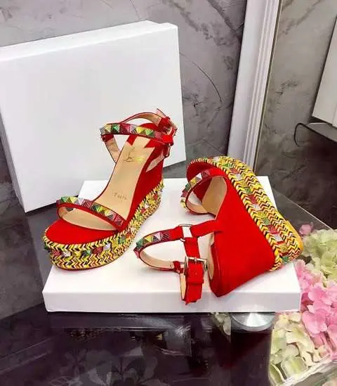 High Quality Replica Christian Louboutin sandal for Women