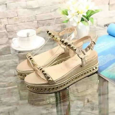 High Quality Replica Christian Louboutin sandal for Women