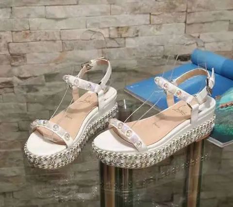 High Quality Replica Christian Louboutin sandal for Women