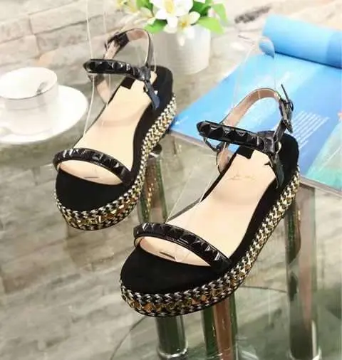 High Quality Replica Christian Louboutin sandal for Women