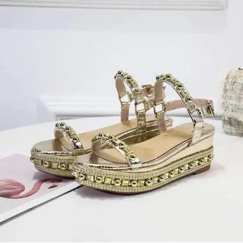 High Quality Replica Christian Louboutin sandal for Women