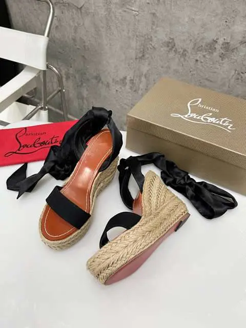 High Quality Replica Christian Louboutin sandal for Women