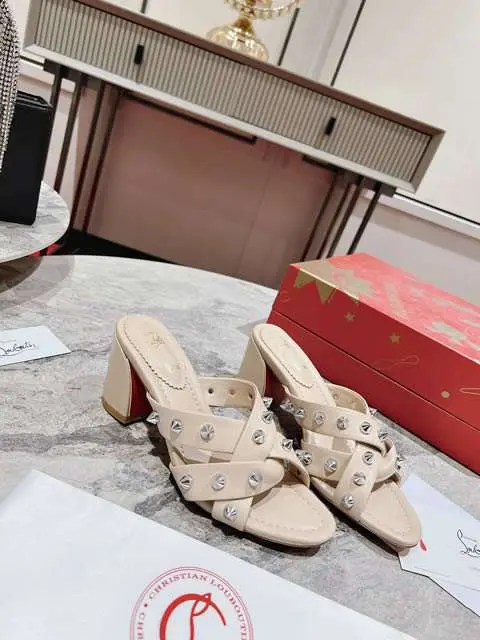 High Quality Replica Christian Louboutin Shoes for Women