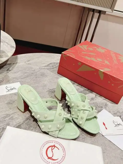 High Quality Replica Christian Louboutin Shoes for Women