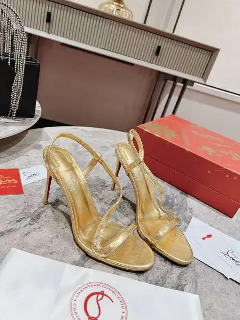 High Quality Replica Christian Louboutin Shoes for Women