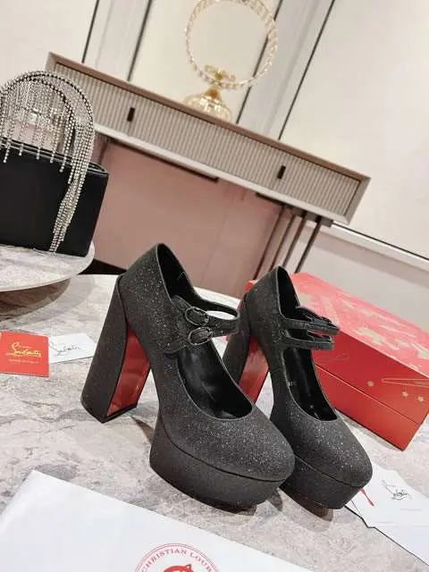High Quality Replica Christian Louboutin Shoes for Women