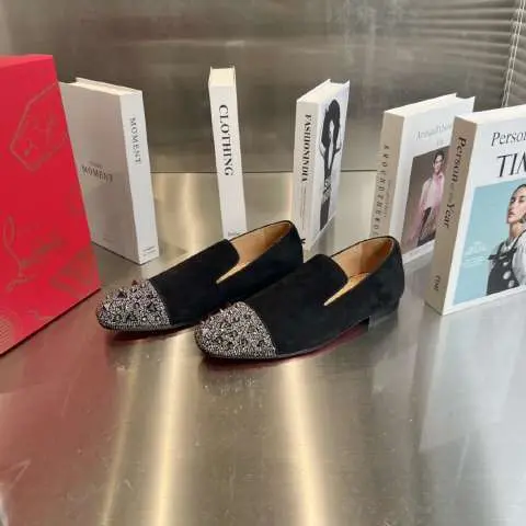 High Quality Replica Christian Louboutin leather shoes for Women