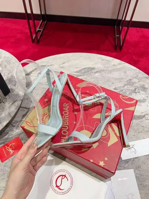 High Quality Replica Christian Louboutin shoes for Women