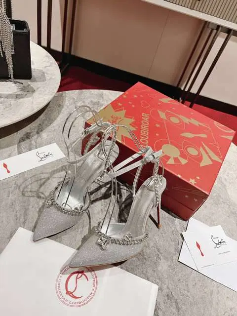 High Quality Replica Christian Louboutin shoes for Women