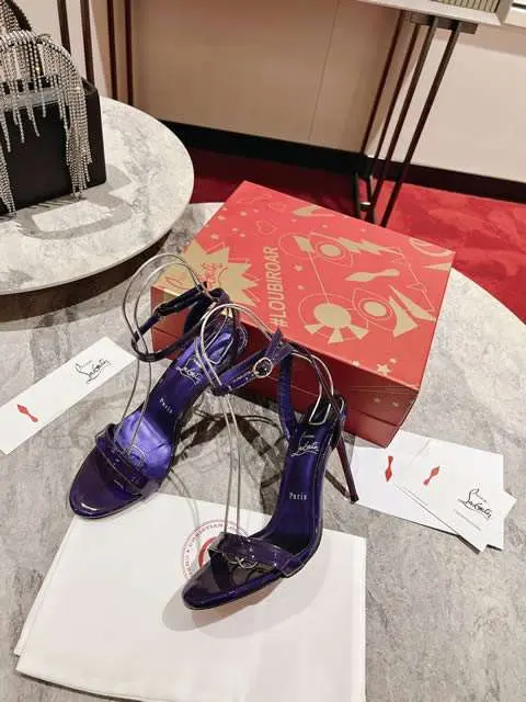 High Quality Replica Christian Louboutin shoes for Women