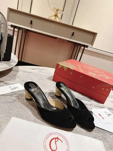High Quality Replica Christian Louboutin shoes for Women