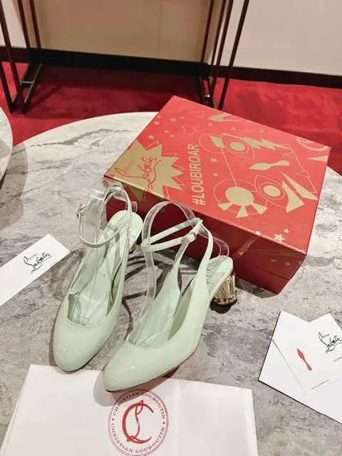 High Quality Replica Christian Louboutin shoes for Women
