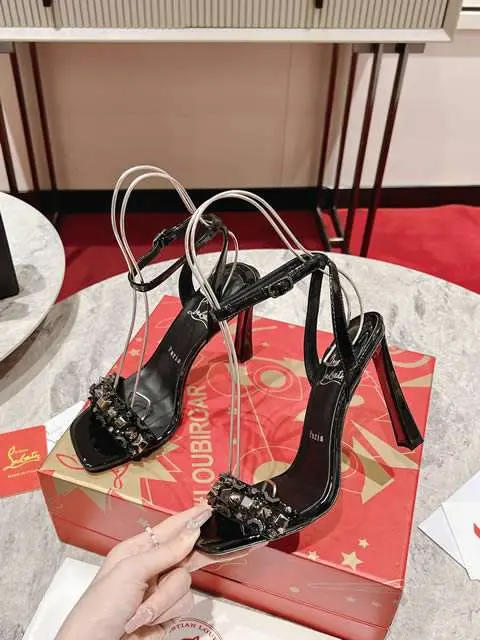 High Quality Replica Christian Louboutin shoes for Women