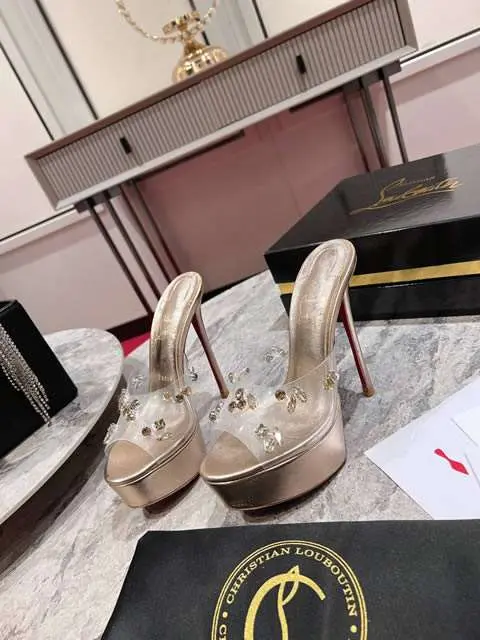 High Quality Replica Christian Louboutin shoes for Women