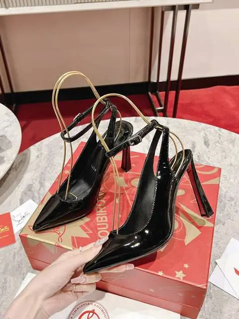 High Quality Replica Christian Louboutin shoes for Women