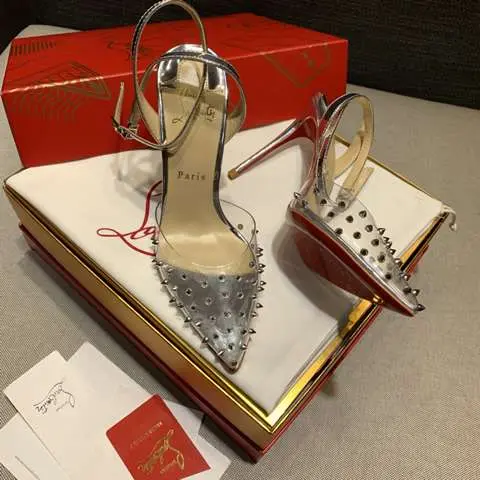 High Quality Replica Christian Louboutin shoes for Women