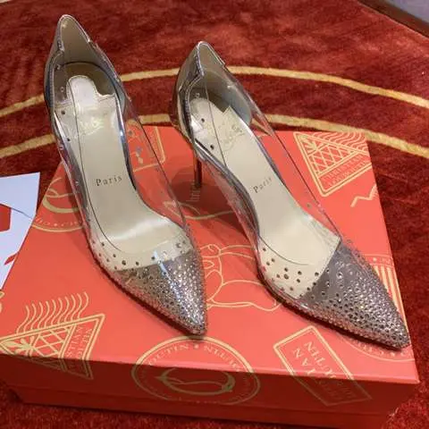 High Quality Replica Christian Louboutin shoes for Women