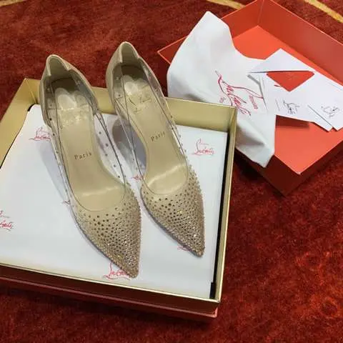 High Quality Replica Christian Louboutin shoes for Women