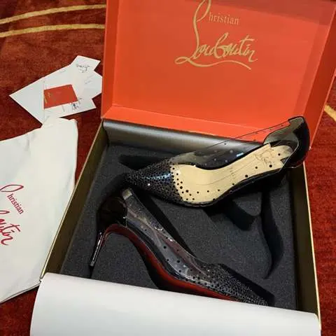 High Quality Replica Christian Louboutin shoes for Women