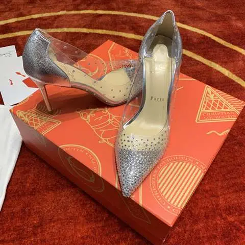 High Quality Replica Christian Louboutin shoes for Women