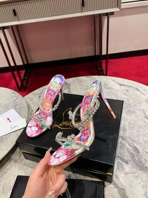 High Quality Replica Christian Louboutin shoes for Women